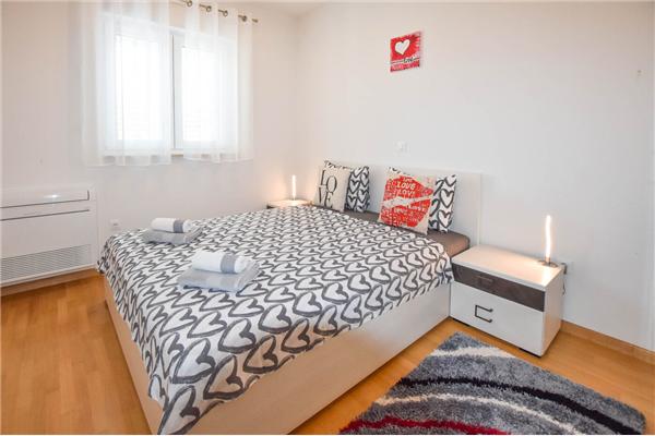 Apartment A1, for 4 persons