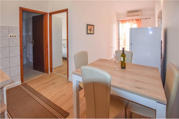 Apartment A1, for 3 persons
