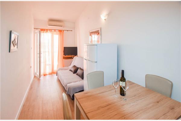 Apartment A1, for 3 persons