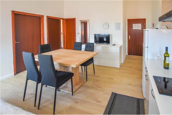 Apartment A2, for 5 persons