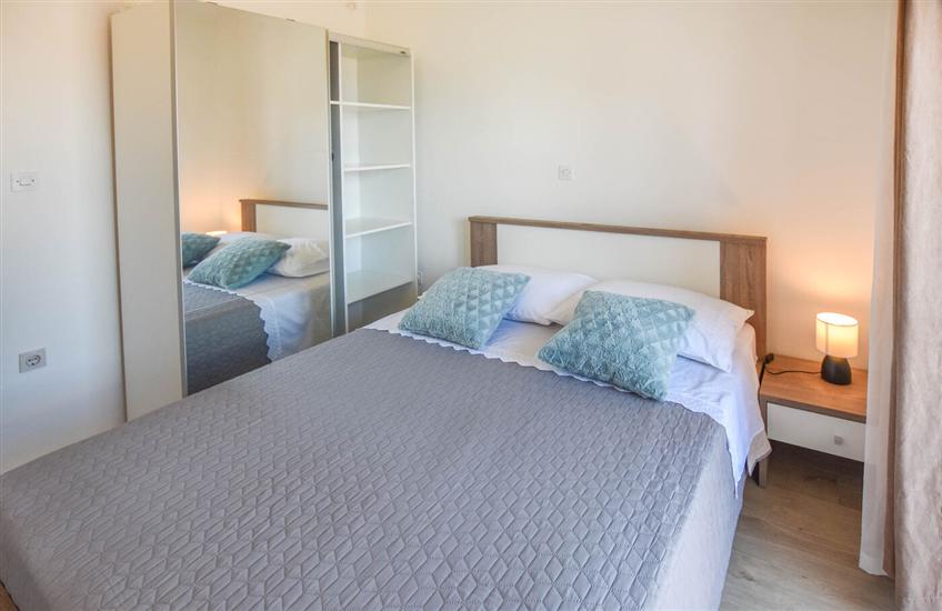 Apartment A2, for 5 persons