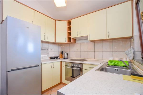 Apartment A2, for 5 persons