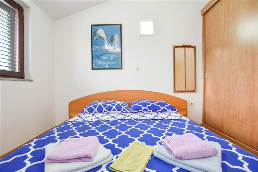 Apartment A2, for 5 persons