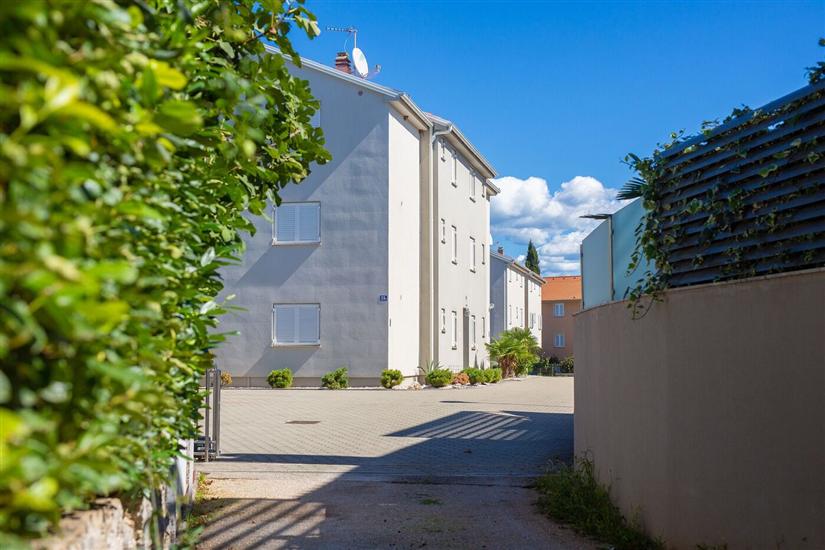 Apartment Nadica