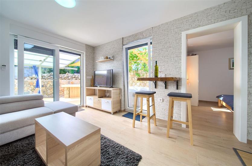 Apartment A1, for 3 persons