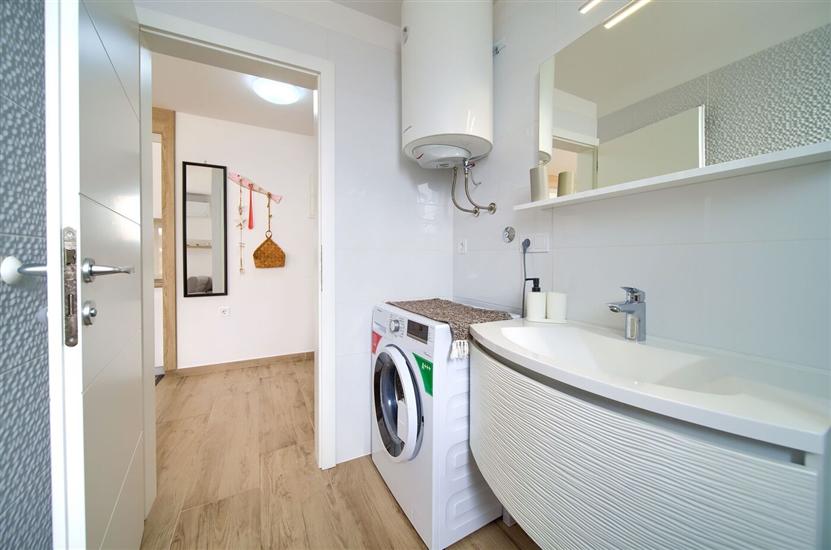 Apartment A1, for 3 persons