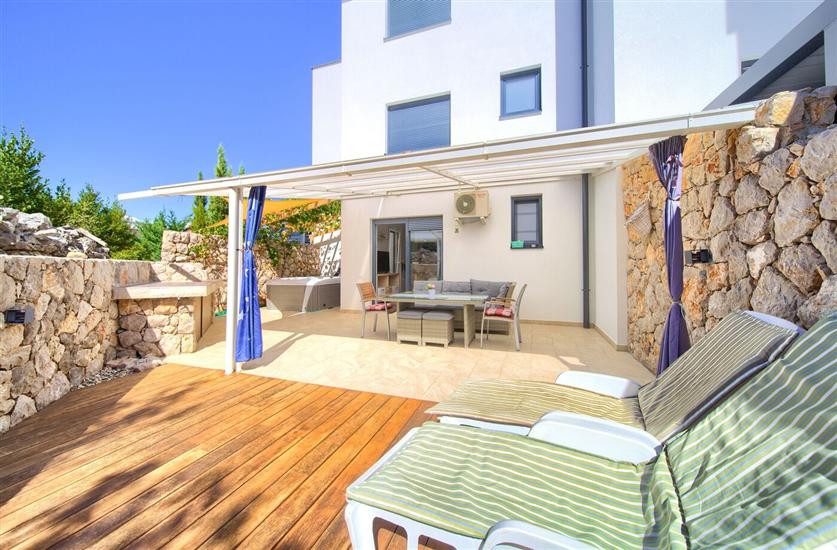 Apartment A1, for 3 persons