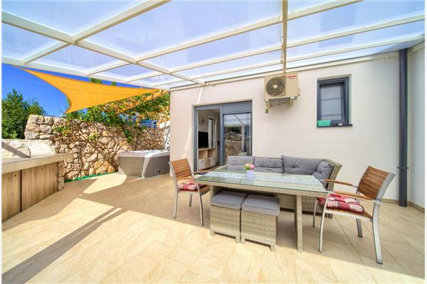 Apartment A1, for 3 persons