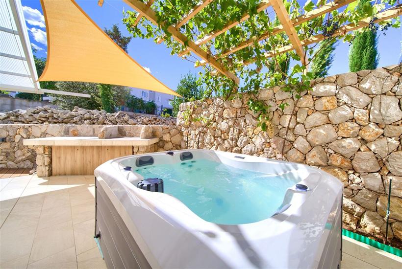 Apartment A1, for 3 persons