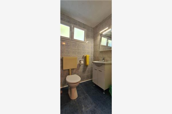 Appartamento A5, per 11 persone