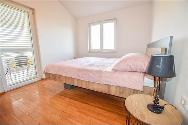 Apartment A1, for 6 persons