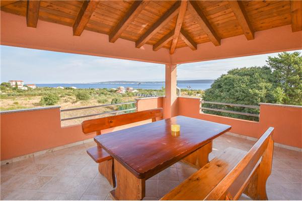 Apartment A2, for 4 persons