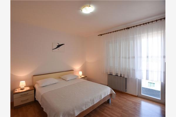 Apartment A2, for 6 persons
