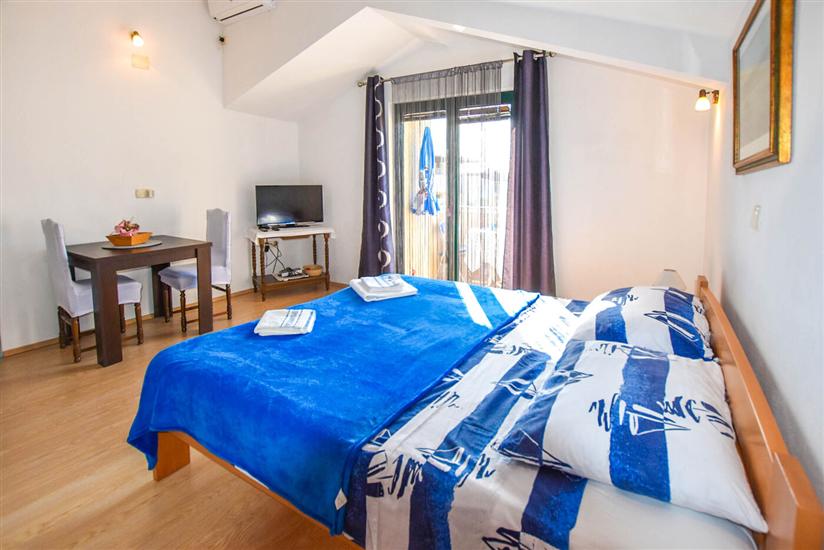 Apartment A4, for 2 persons