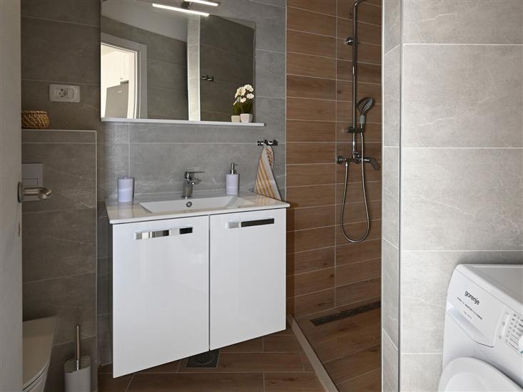 House K1, for 5 persons