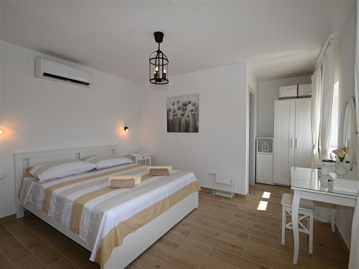 House K1, for 5 persons