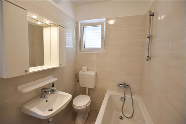 Apartment A1, for 8 persons