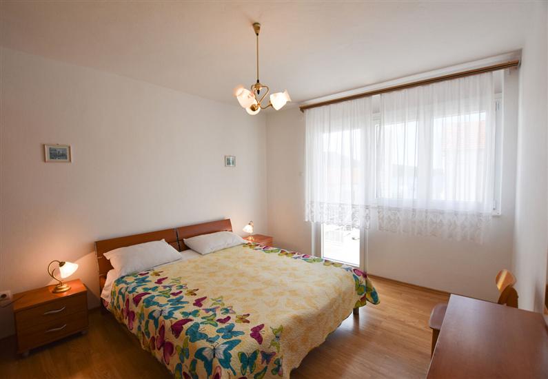 Apartment A1, for 8 persons