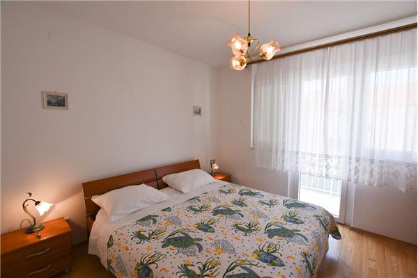 Apartment A1, for 8 persons
