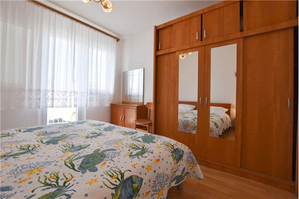 Apartment A1, for 8 persons