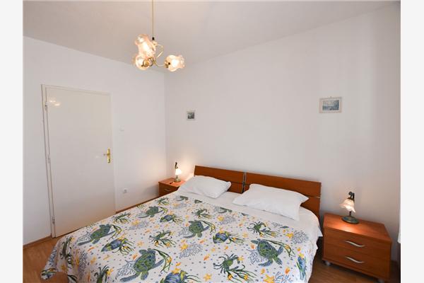 Apartment A1, for 8 persons