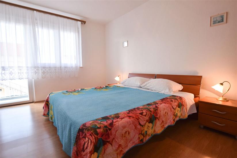 Apartment A1, for 8 persons