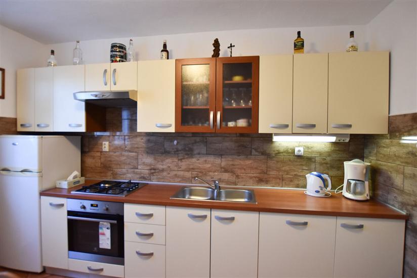 Apartment A1, for 8 persons
