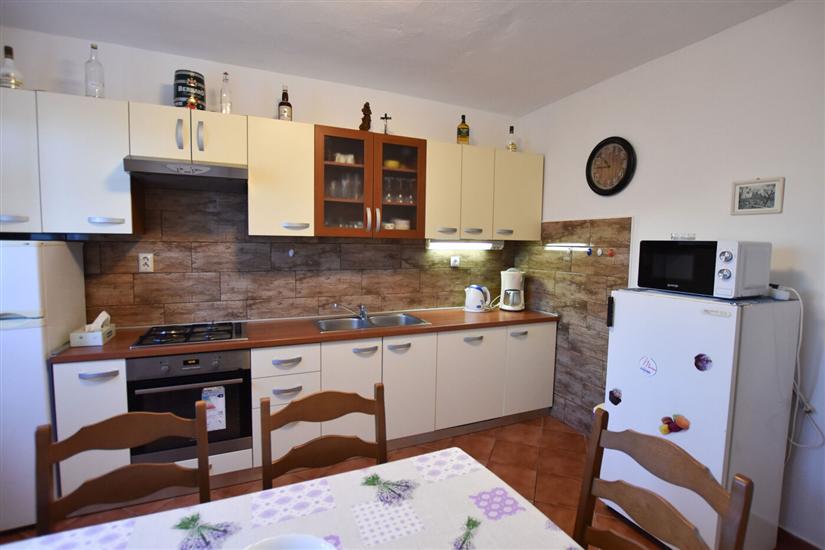 Apartment A1, for 8 persons