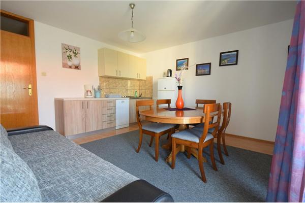 Apartment A3, for 5 persons