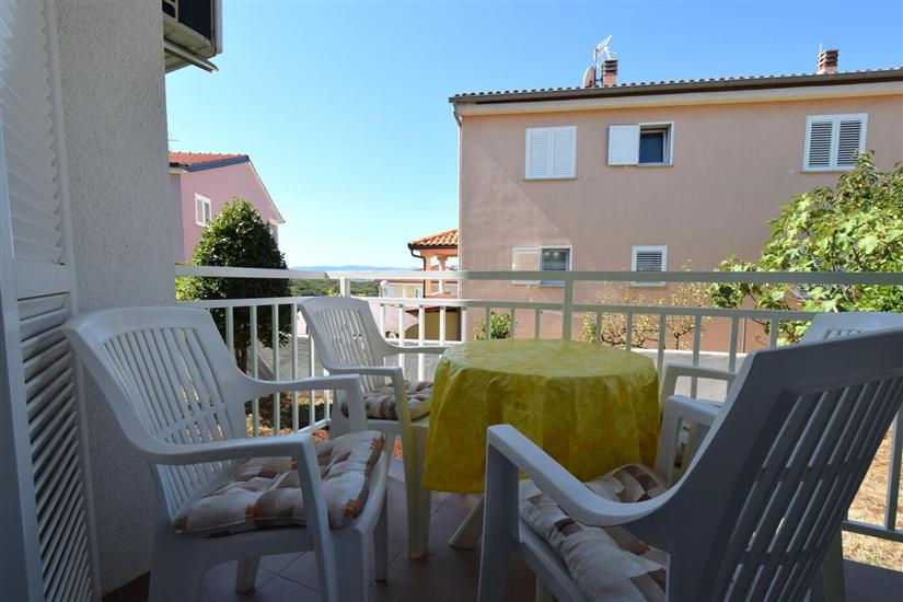 Apartment A2, for 5 persons