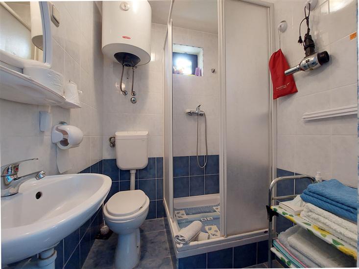 Room S1, for 2 persons