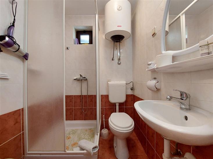 Room S2, for 2 persons