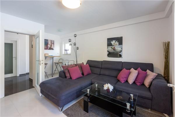 House A1, for 8 persons