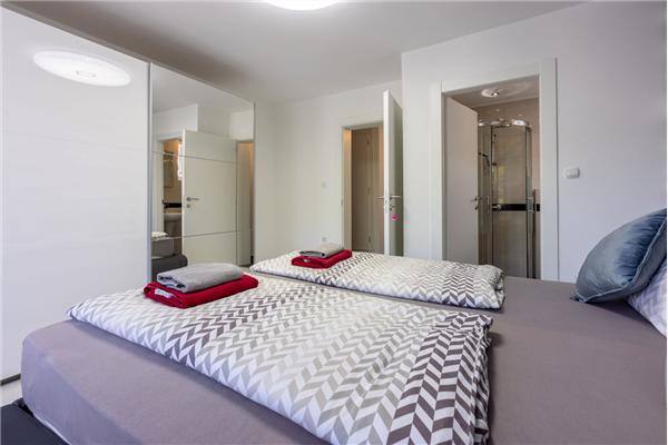 House A1, for 8 persons