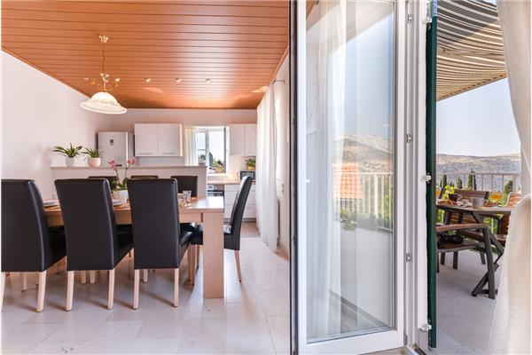 House K1, for 8 persons