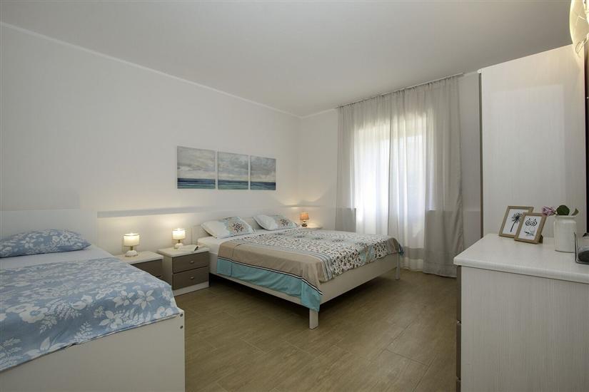 Apartment A2, for 8 persons