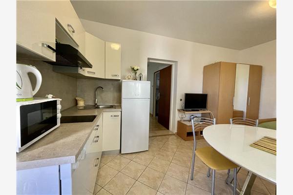 Apartment A1, for 4 persons