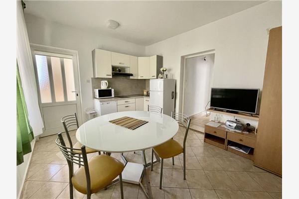 Apartment A1, for 4 persons