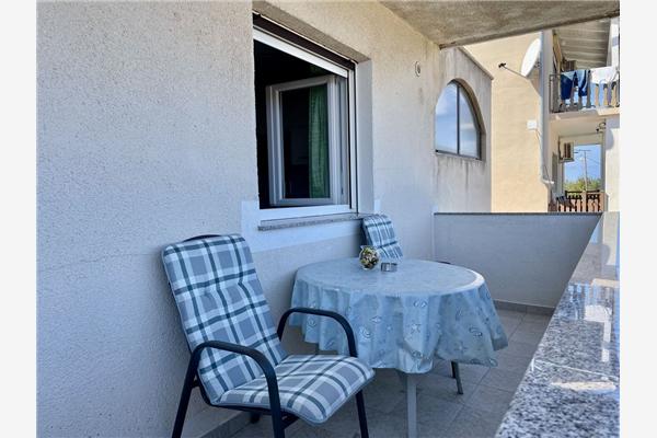Apartment A2, for 4 persons