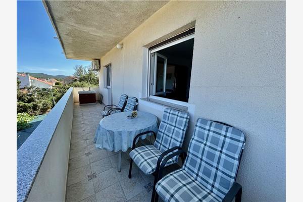 Apartment A2, for 4 persons