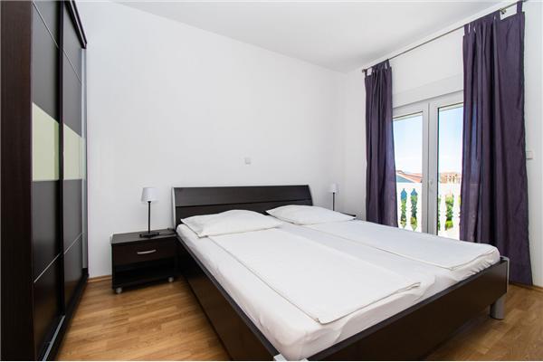 Apartment A5, for 4 persons