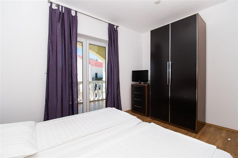 Apartment A5, for 4 persons