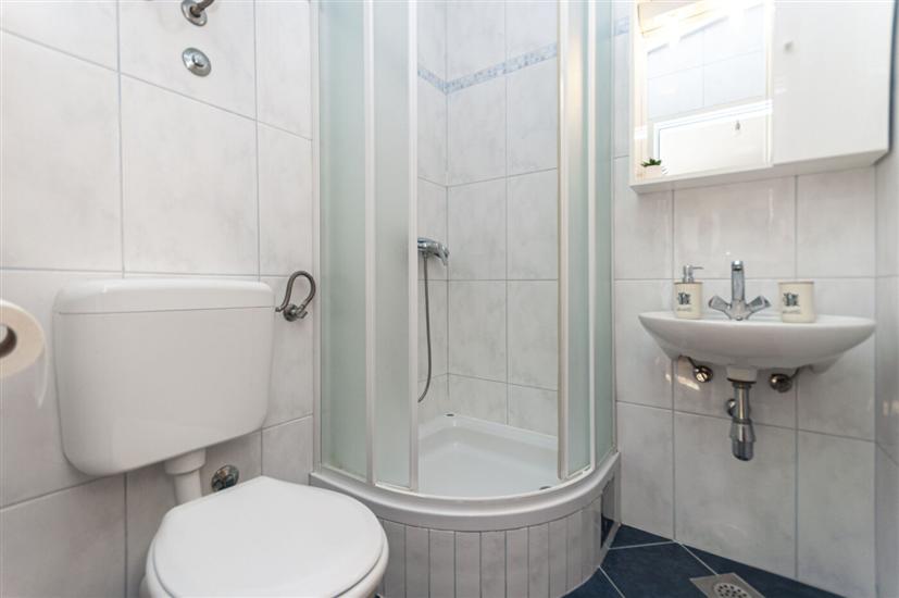 Apartment A5, for 2 persons