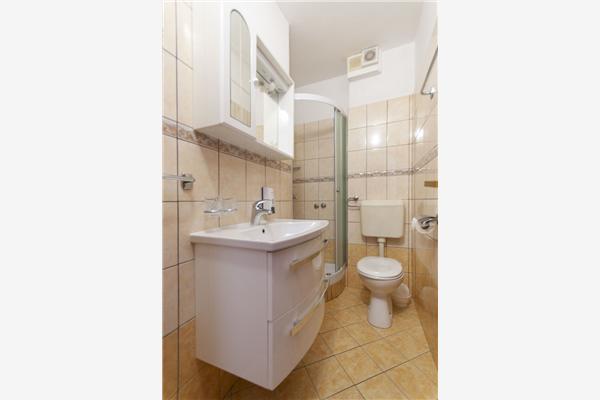 Apartment A2, for 4 persons