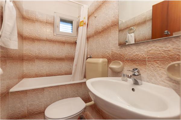 Apartment A3, for 6 persons