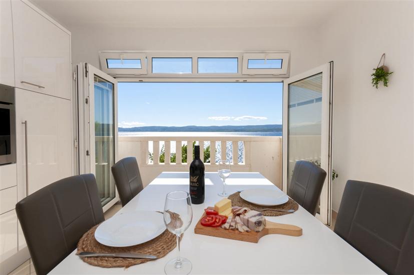 Apartment A2, for 4 persons