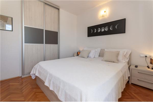 Apartment A3, for 6 persons