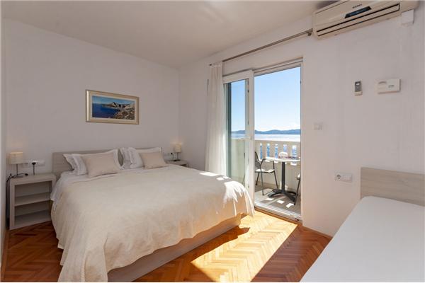 Apartment A3, for 6 persons