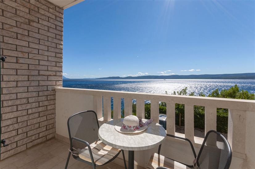 Apartment A3, for 6 persons