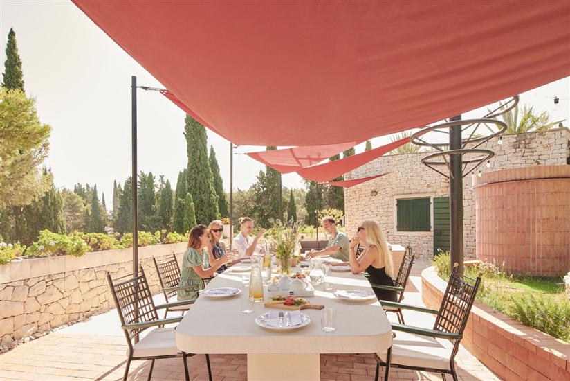 House K1, for 14 persons